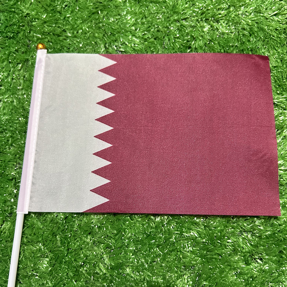 SKY FLAG Qatar hand Flag 10/20 – Home Decor Qatar Bewertung und Preis